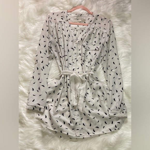 Pink Martini Tops - Feather Print Button Down Tie Tunic!